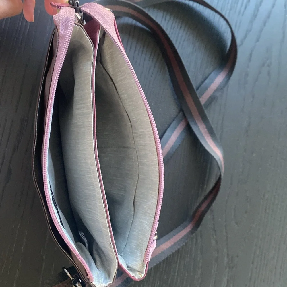 Sherpani cross body, brown and purple - Picture 3 of 5